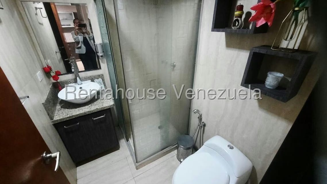 Casa (Multipes Niveles) en Venta en Lomas de Monte Claro, Distrito Metropolitano - 13