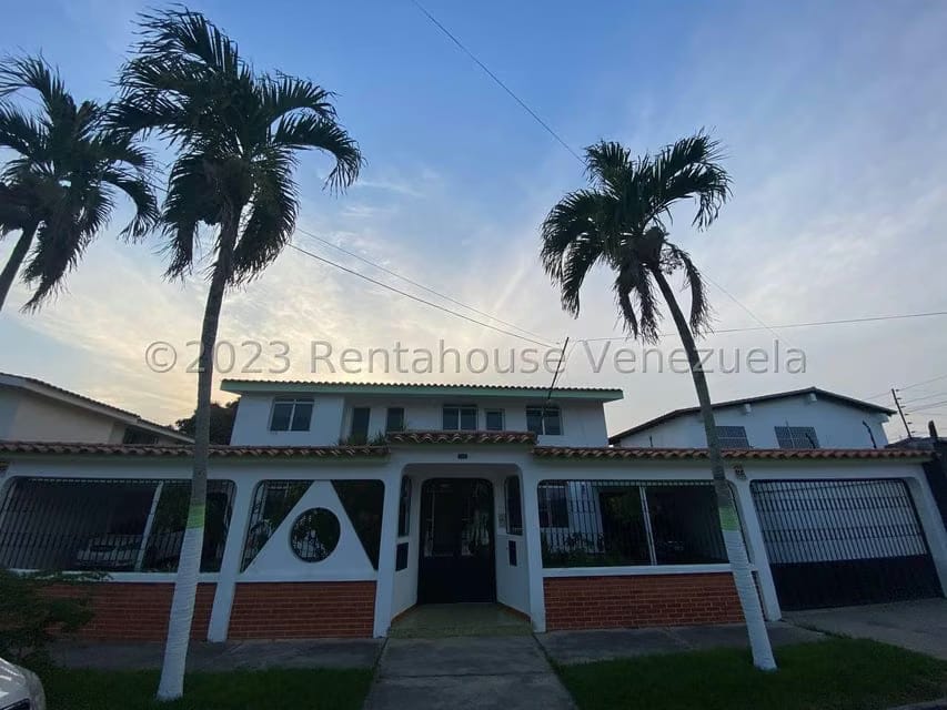 Casa (Duplex) en Venta en Santa Elena, Lara - 3