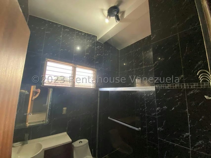 Casa (Duplex) en Venta en Santa Elena, Lara - 46