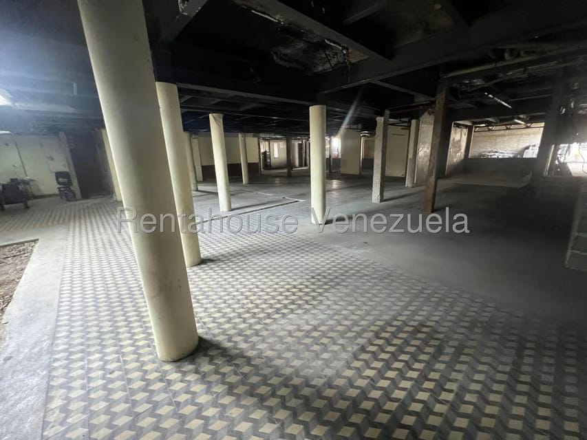 Terreno (Comercial) en Venta en La Castellana, Distrito Metropolitano - 28