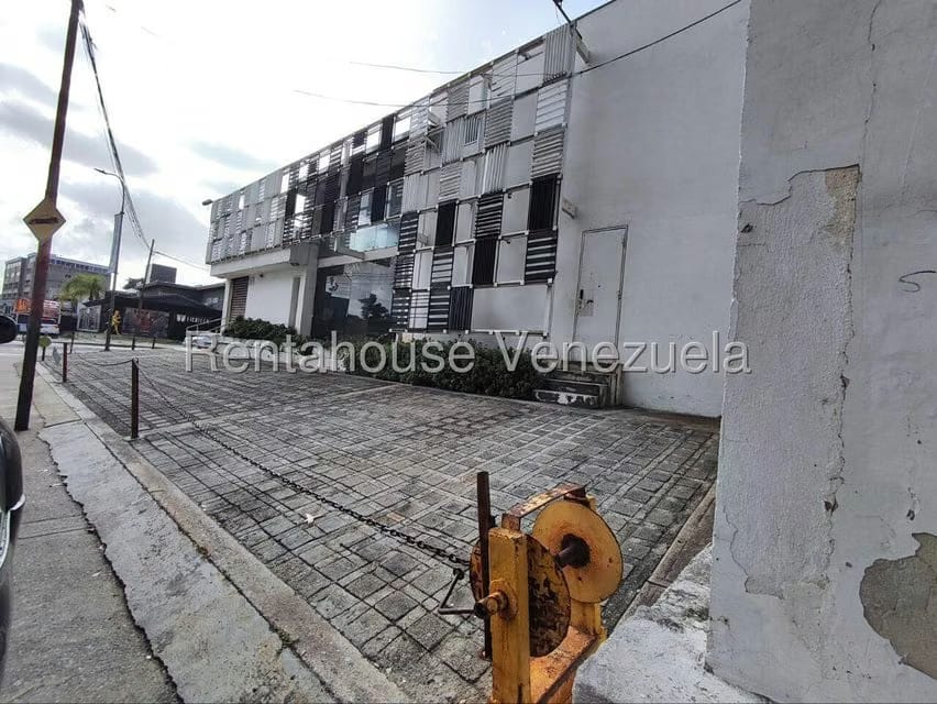 Terreno (Comercial) en Venta en La Castellana, Distrito Metropolitano - 4