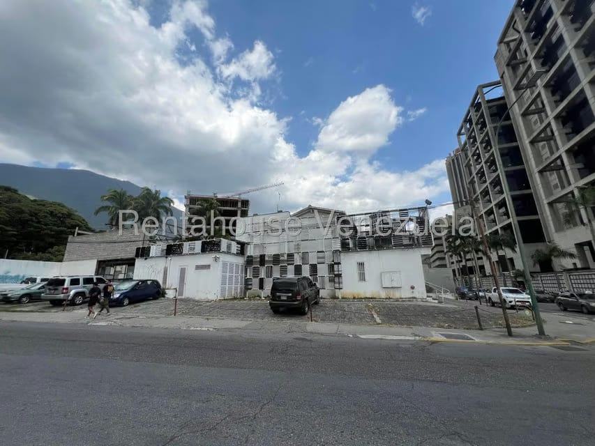 Terreno (Comercial) en Venta en La Castellana, Distrito Metropolitano - 9