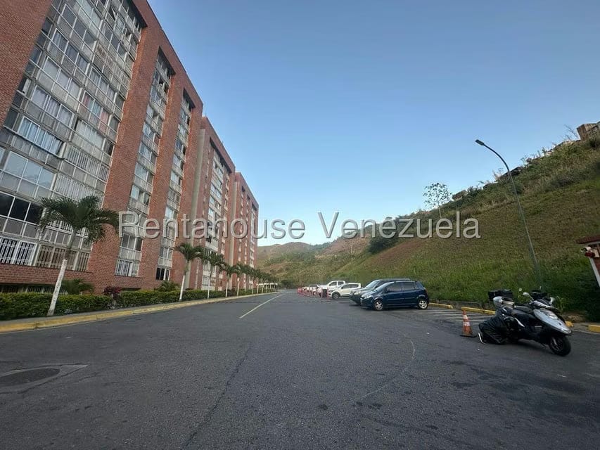 Apartamento (1 Nivel) en Alquiler en El Encantado, Distrito Metropolitano - 42