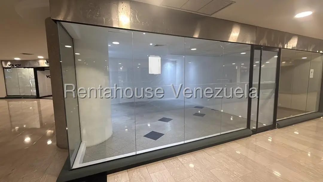 Comercial (Local Comercial) en Alquiler en La Viña, Carabobo - 3