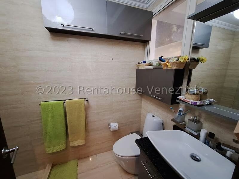 Apartamento (1 Nivel) en Venta en Terrazas del Country, Carabobo - 15