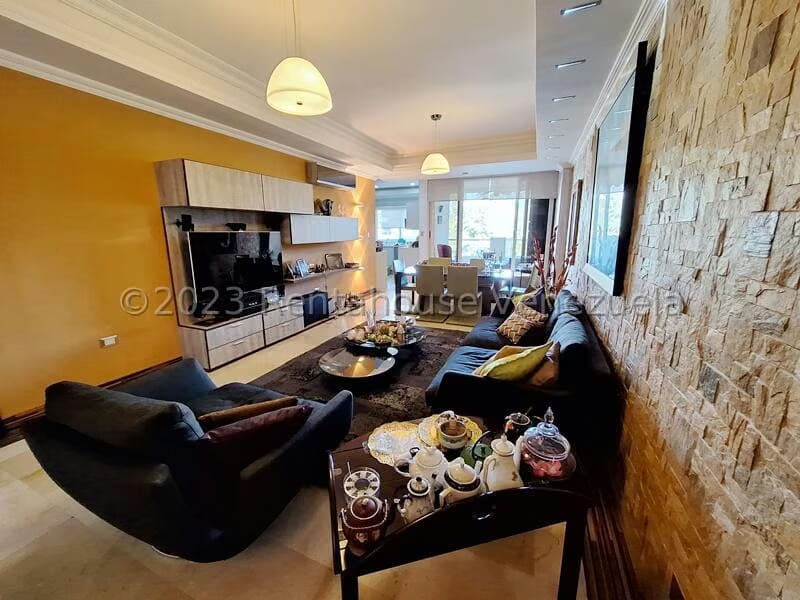 Apartamento (1 Nivel) en Venta en Terrazas del Country, Carabobo - 3