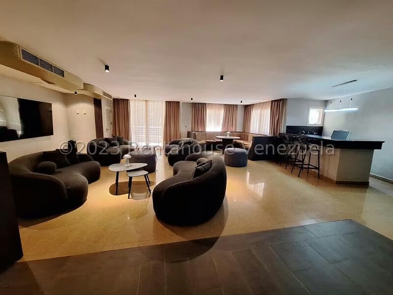 Apartamento (1 Nivel) en Venta en Terrazas del Country, Carabobo - 27