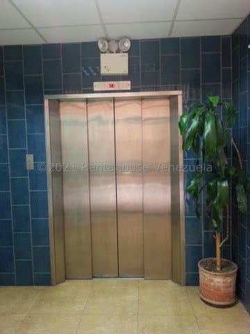 EDIFICIO EN VENTA – ELENA MARIN NOBREGA - 2