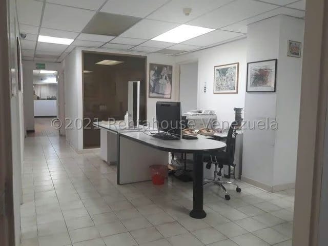 EDIFICIO EN VENTA – ELENA MARIN NOBREGA - 3