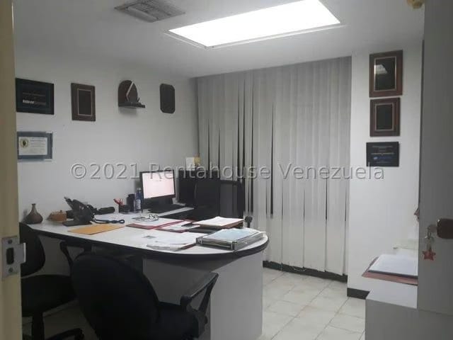 EDIFICIO EN VENTA – ELENA MARIN NOBREGA - 4