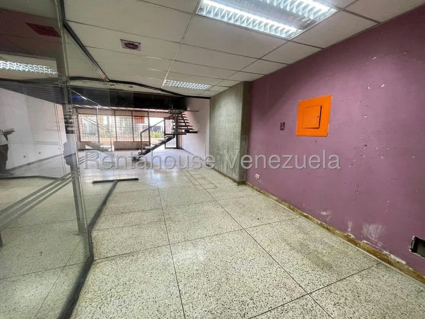 Comercial (Local Comercial) en Alquiler en Centro, Lara - 3
