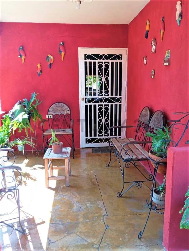 Casa con terreno amplio y local comercial, Sector El Peru, San Francisco Zulia - 3