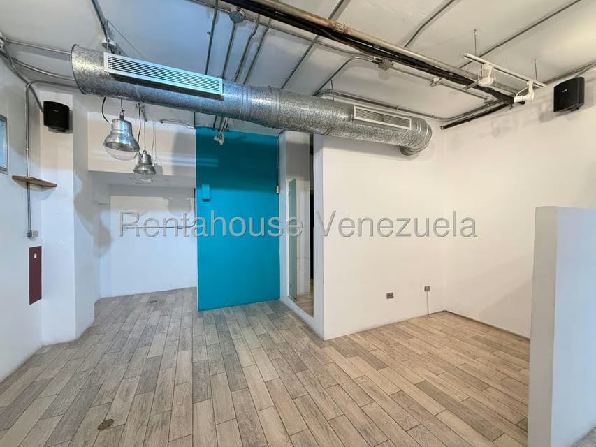 Comercial (Local Comercial) en Alquiler en Los Palos Grandes, Distrito Metropolitano - 6