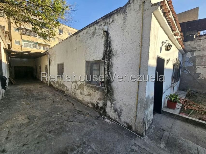 Casa (1 Nivel) en Venta en El Paraiso, Distrito Metropolitano - 2