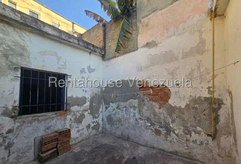 Casa (1 Nivel) en Venta en El Paraiso, Distrito Metropolitano - 4