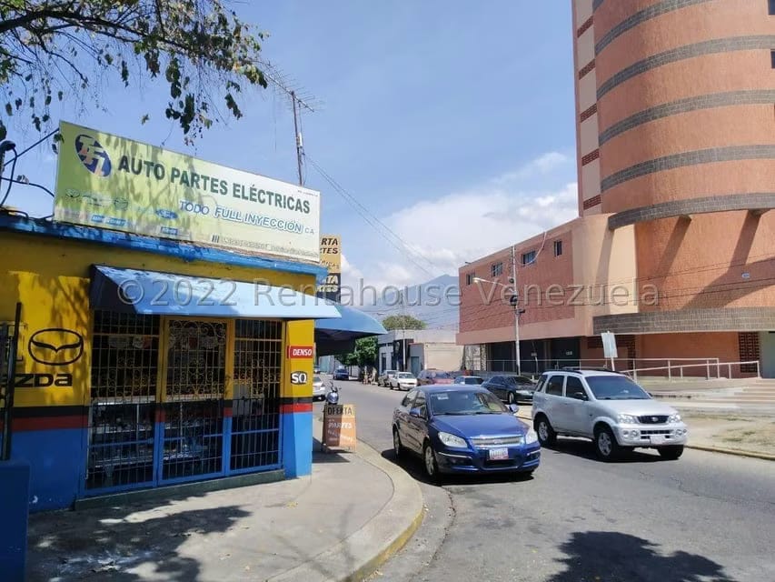 Negocios y Empresas (Automotores) en Venta en Zona Centro, Aragua - 28