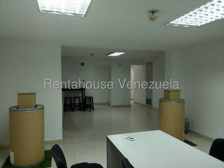 Casa (Duplex) en Venta en San Bernardino, Distrito Metropolitano - 14