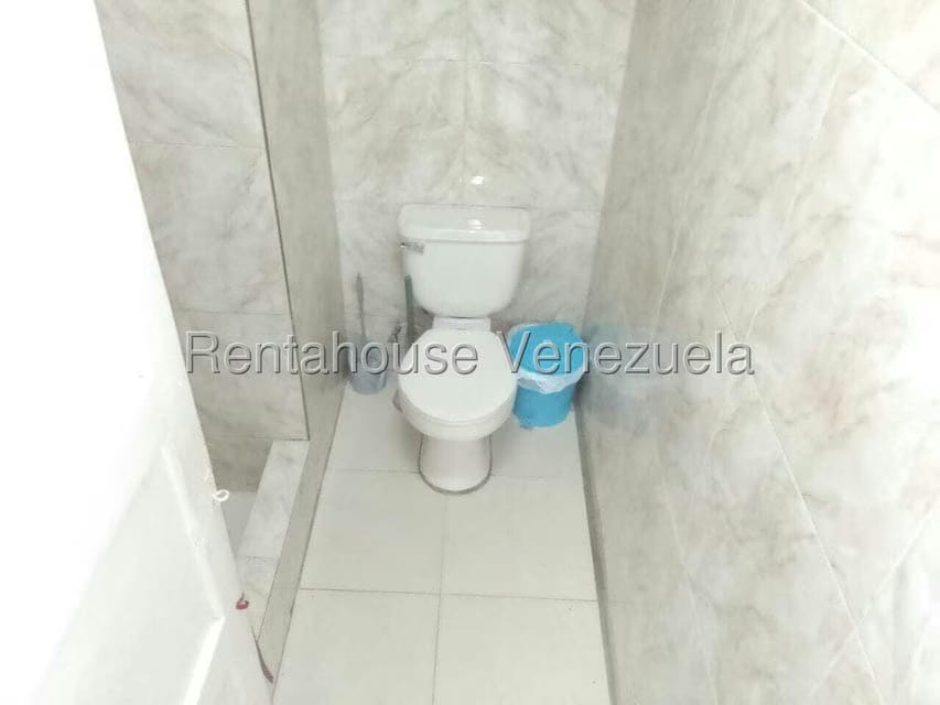 Casa (Duplex) en Venta en San Bernardino, Distrito Metropolitano - 25
