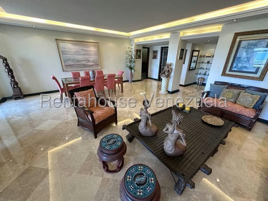 Apartamento (1 Nivel) en Venta en Los Naranjos del Cafetal, Distrito Metropolitano - 12