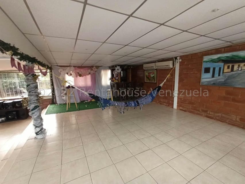 Casa (Multipes Niveles) en Venta en Valle Fresco, Aragua - 36