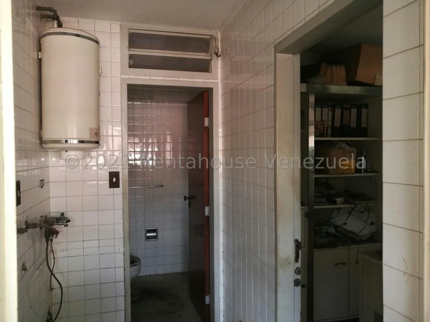 Casa (Multipes Niveles) en Venta en El Marques, Distrito Metropolitano - 36
