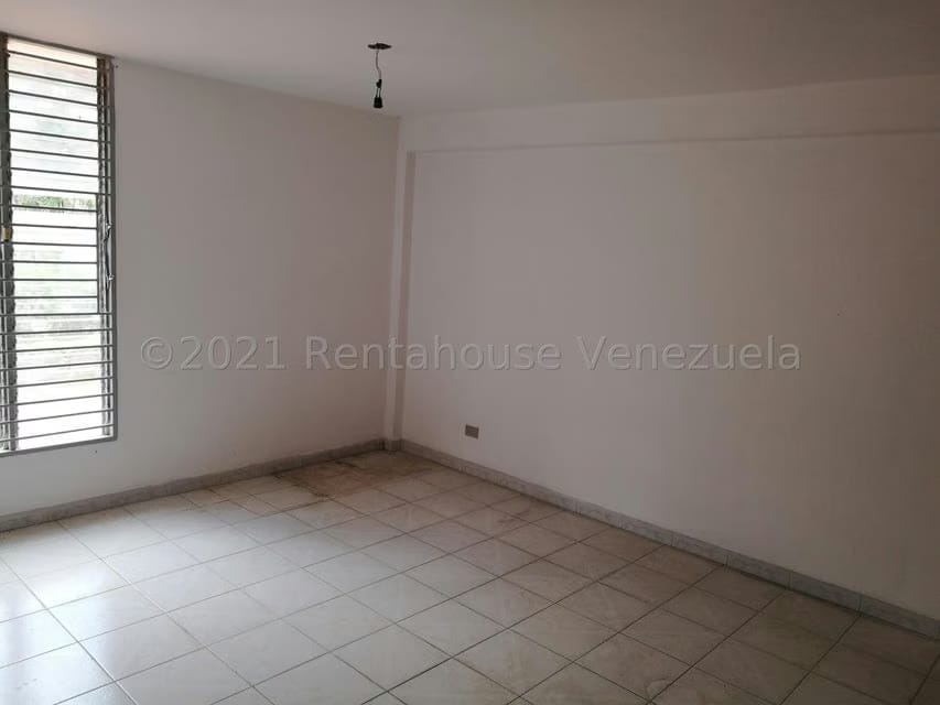 Casa (Multipes Niveles) en Venta en El Marques, Distrito Metropolitano - 56