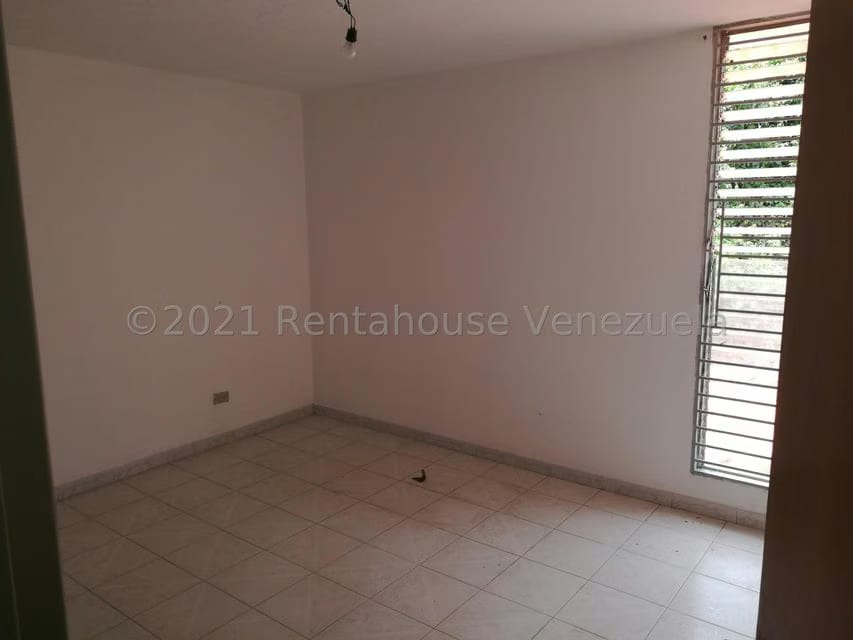 Casa (Multipes Niveles) en Venta en El Marques, Distrito Metropolitano - 58