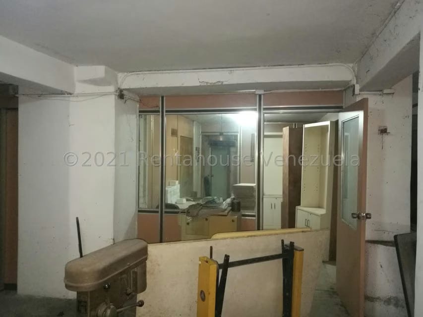 Casa (Multipes Niveles) en Venta en El Marques, Distrito Metropolitano - 64