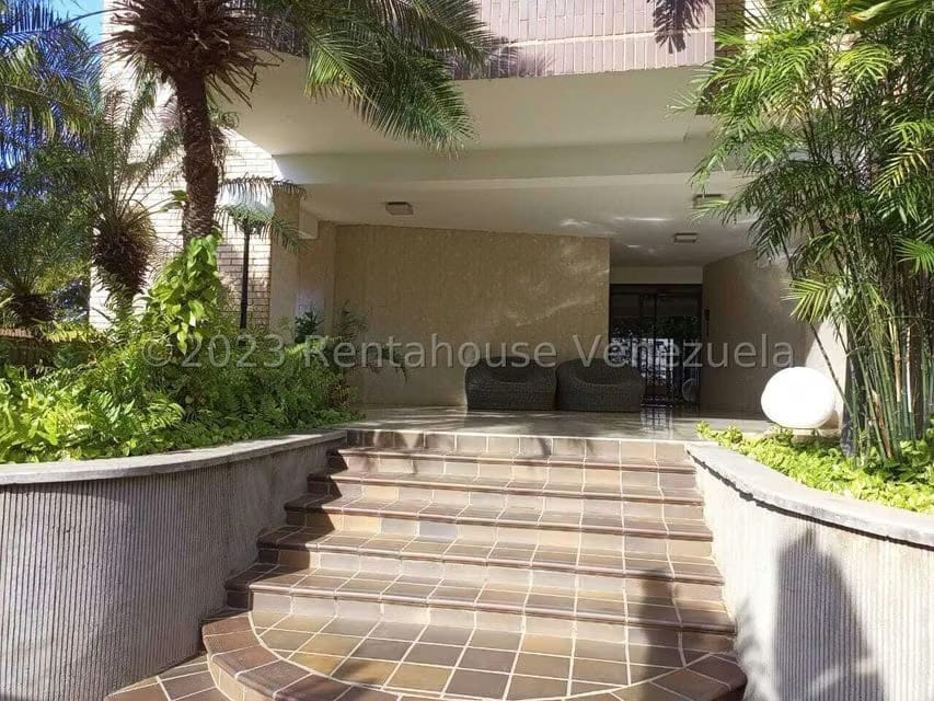 Apartamento (1 Nivel) en Alquiler en Valle Frio, Zulia - 4