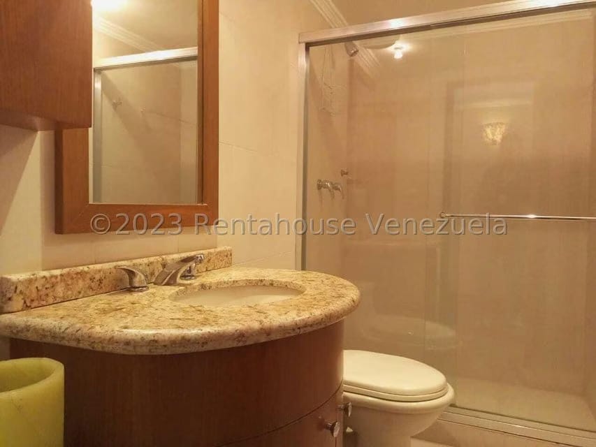 Apartamento (1 Nivel) en Alquiler en Valle Frio, Zulia - 33