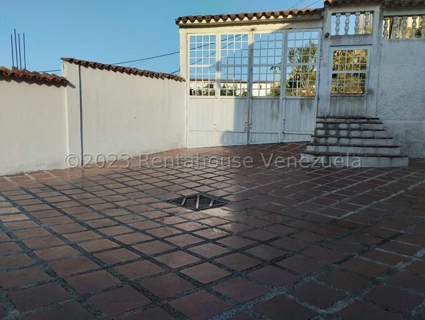 Casa (Multipes Niveles) en Venta en El Junquito, Distrito Metropolitano - 2