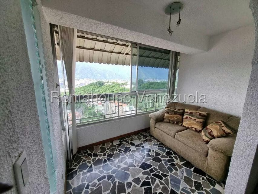 Apartamento (1 Nivel) en Venta en Colinas de Santa Monica, Distrito Metropolitano - 19
