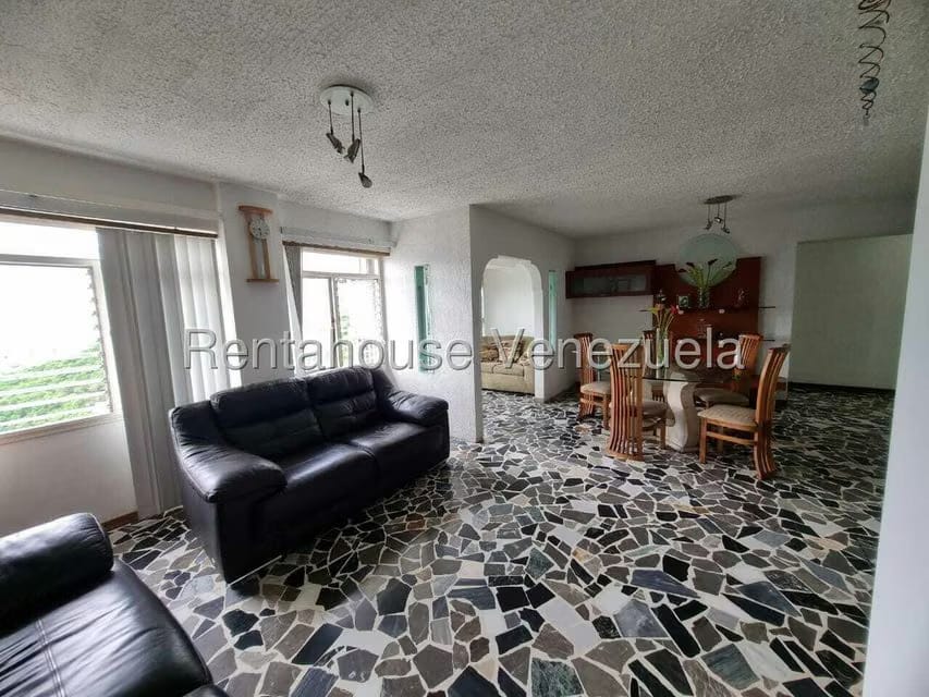 Apartamento (1 Nivel) en Venta en Colinas de Santa Monica, Distrito Metropolitano - 41