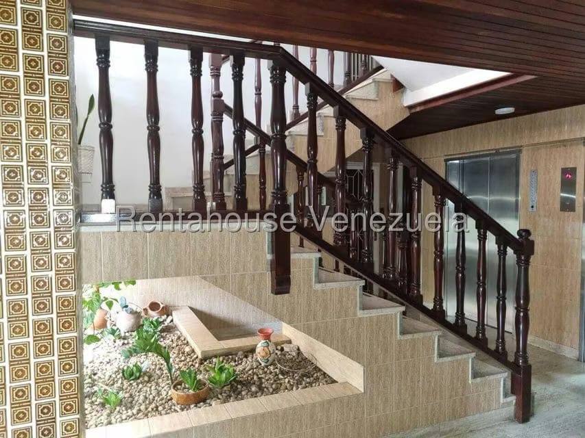 Apartamento (1 Nivel) en Venta en Colinas de Santa Monica, Distrito Metropolitano - 46