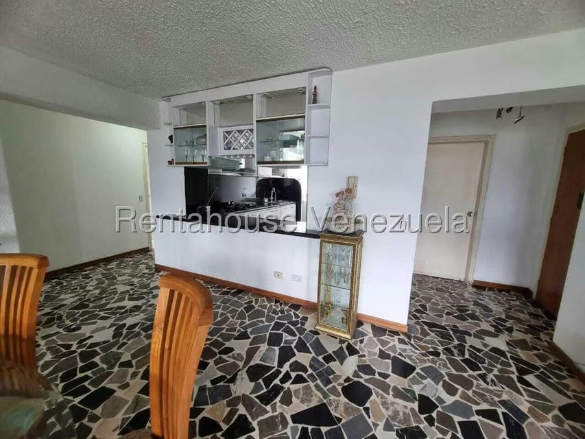 Apartamento (1 Nivel) en Venta en Colinas de Santa Monica, Distrito Metropolitano - 8