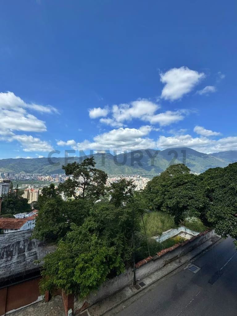 Apartamento Amoblando en Venta en Colinas de Bello Monte - 4