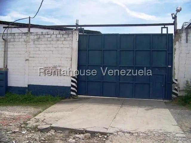 Comercial (Galpon - Deposito) en Alquiler en Alto Grande, Miranda