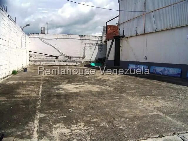 Comercial (Galpon - Deposito) en Alquiler en Alto Grande, Miranda - 3