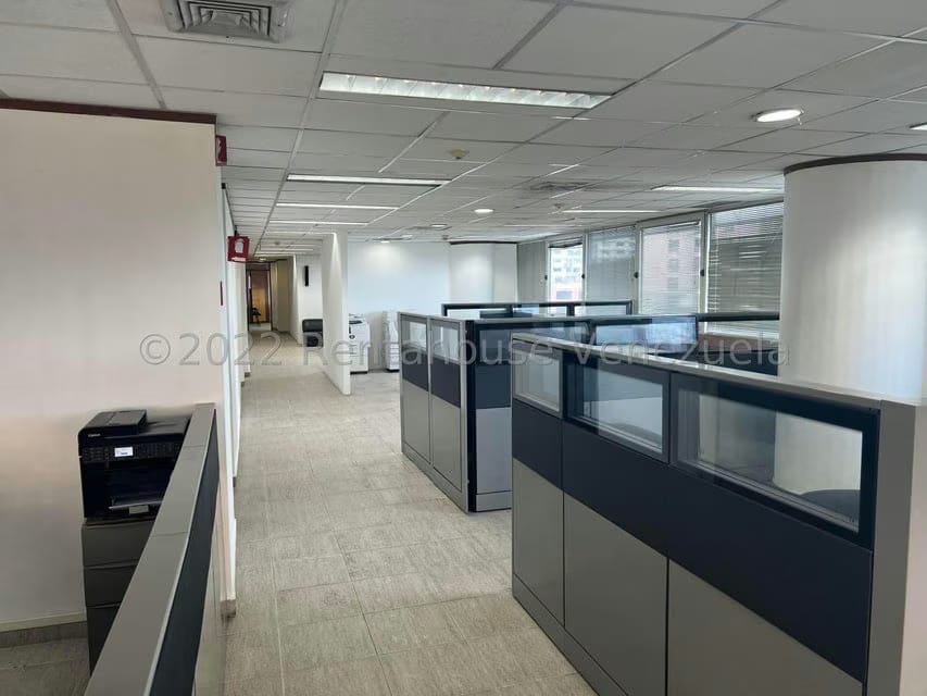 Comercial (Oficina) en Venta en Los Palos Grandes, Distrito Metropolitano - 7