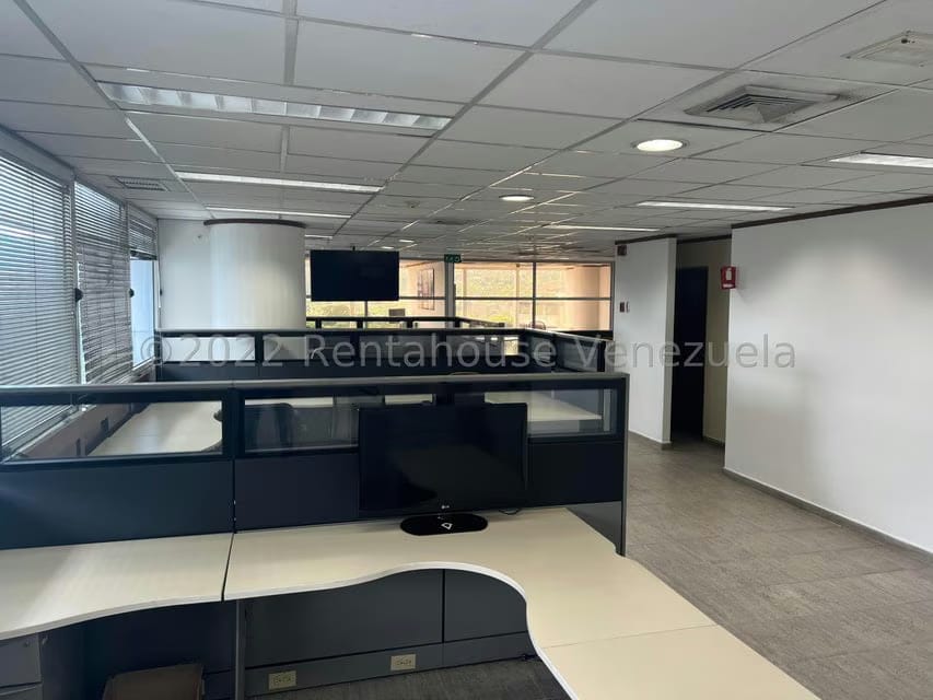 Comercial (Oficina) en Venta en Los Palos Grandes, Distrito Metropolitano - 8