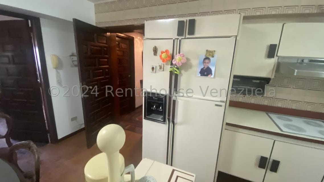Apartamento (1 Nivel) en Venta en Colinas de Santa Monica, Distrito Metropolitano - 12