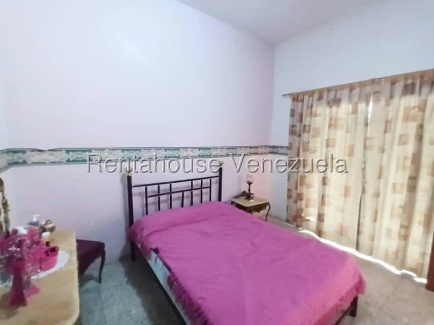 Casa (Duplex) en Venta en Zona Oeste, Lara - 17