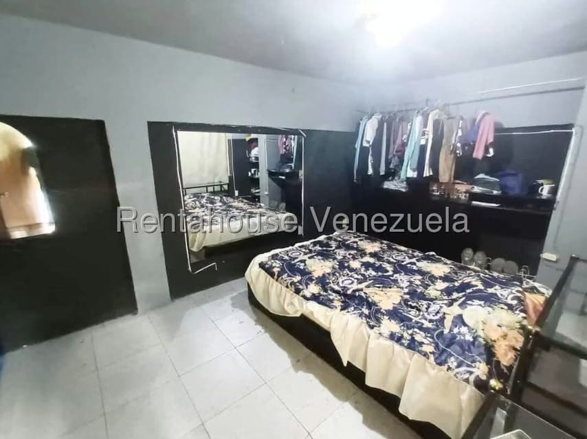 Casa (Duplex) en Venta en Zona Oeste, Lara - 18