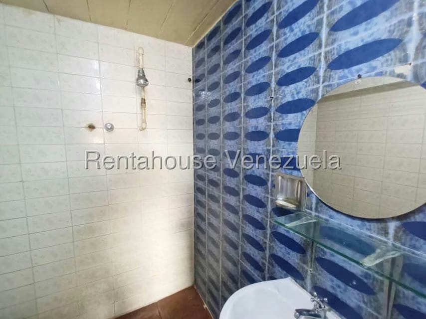 Casa (Duplex) en Venta en Zona Oeste, Lara - 21