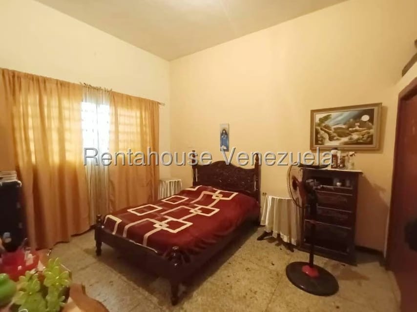 Casa (Duplex) en Venta en Zona Oeste, Lara - 23