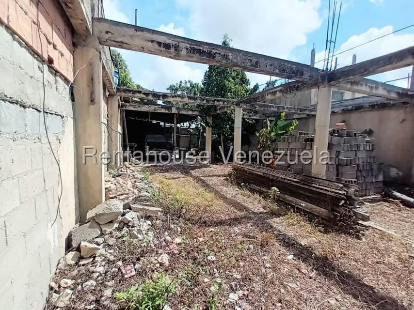 Casa (Duplex) en Venta en Zona Oeste, Lara - 30