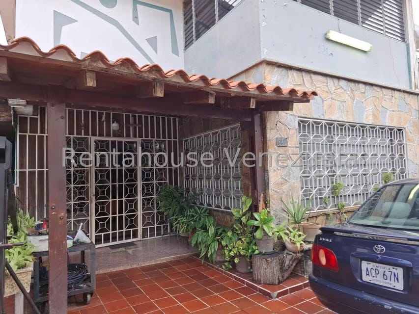 Casa (Duplex) en Venta en Campo Claro, Distrito Metropolitano - 2
