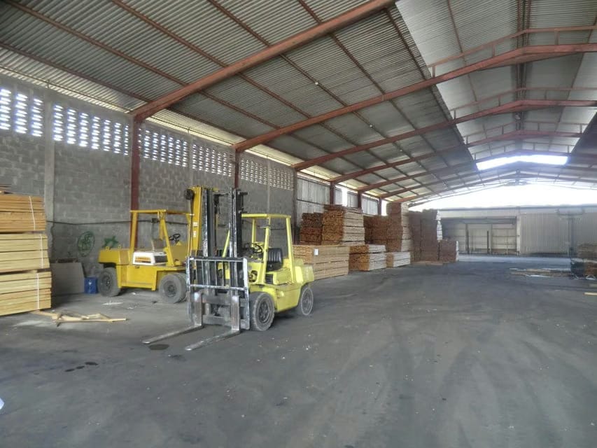 Comercial (Galpon - Deposito) en Venta en Terrinca, Miranda