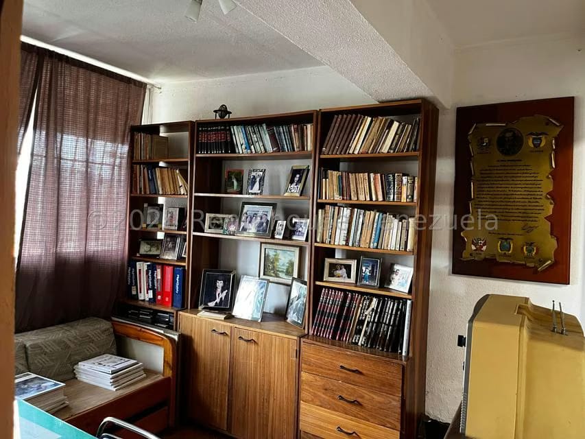 Apartamento (Penthouse) en Venta en Pomarosa, Miranda - 13