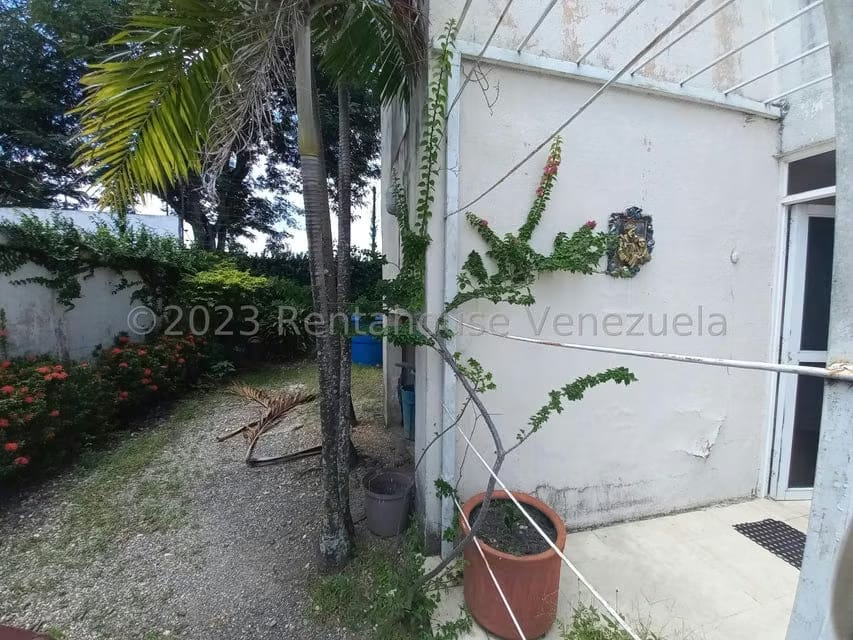 Casa (1 Nivel) en Venta en Villa Contemporanea, Portuguesa - 3